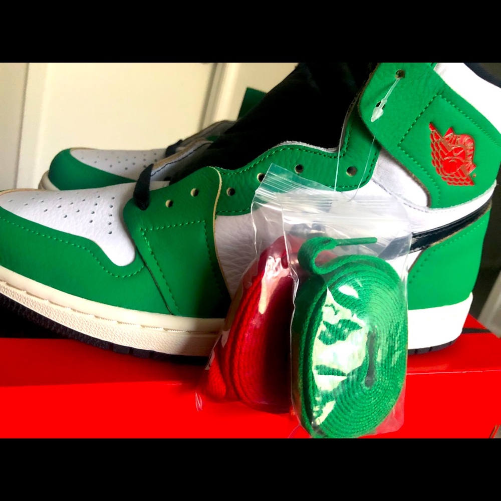 Women’s Retro Jordan 1 Lucky Green